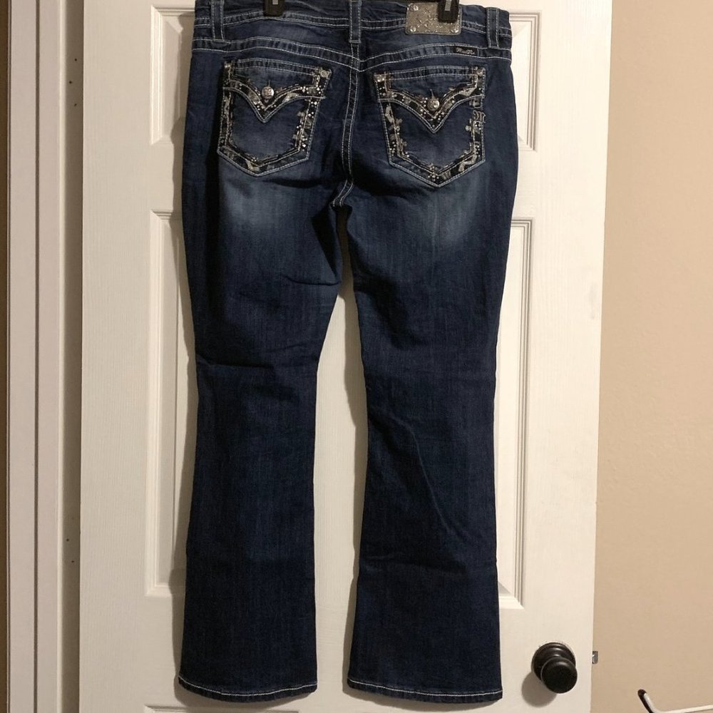 Miss Me Blue Denim Jeans Mid Rise Curvy Boot Waist 34 Inseam 31 Like New